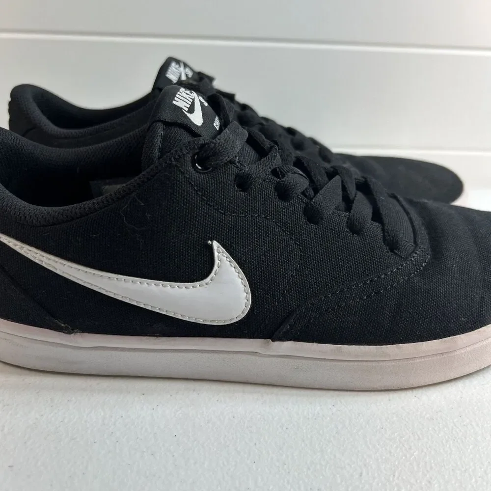 Nike Womens’s Shoes Size 9 Black SB Solarsoft 921463-010 Casual Sneakers